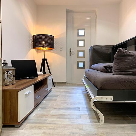 Ferienwohnungen Arp "2O" Mit Garten Und Parkplatz Itzehoe Extérieur photo